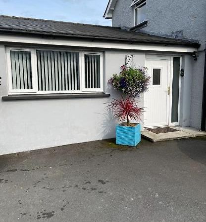 'Kodi'S Place' Well Appointed 1 Bedroom Apartment With Excellent Transport Links And Free Wi-Fi Whiteabbey Bagian luar foto